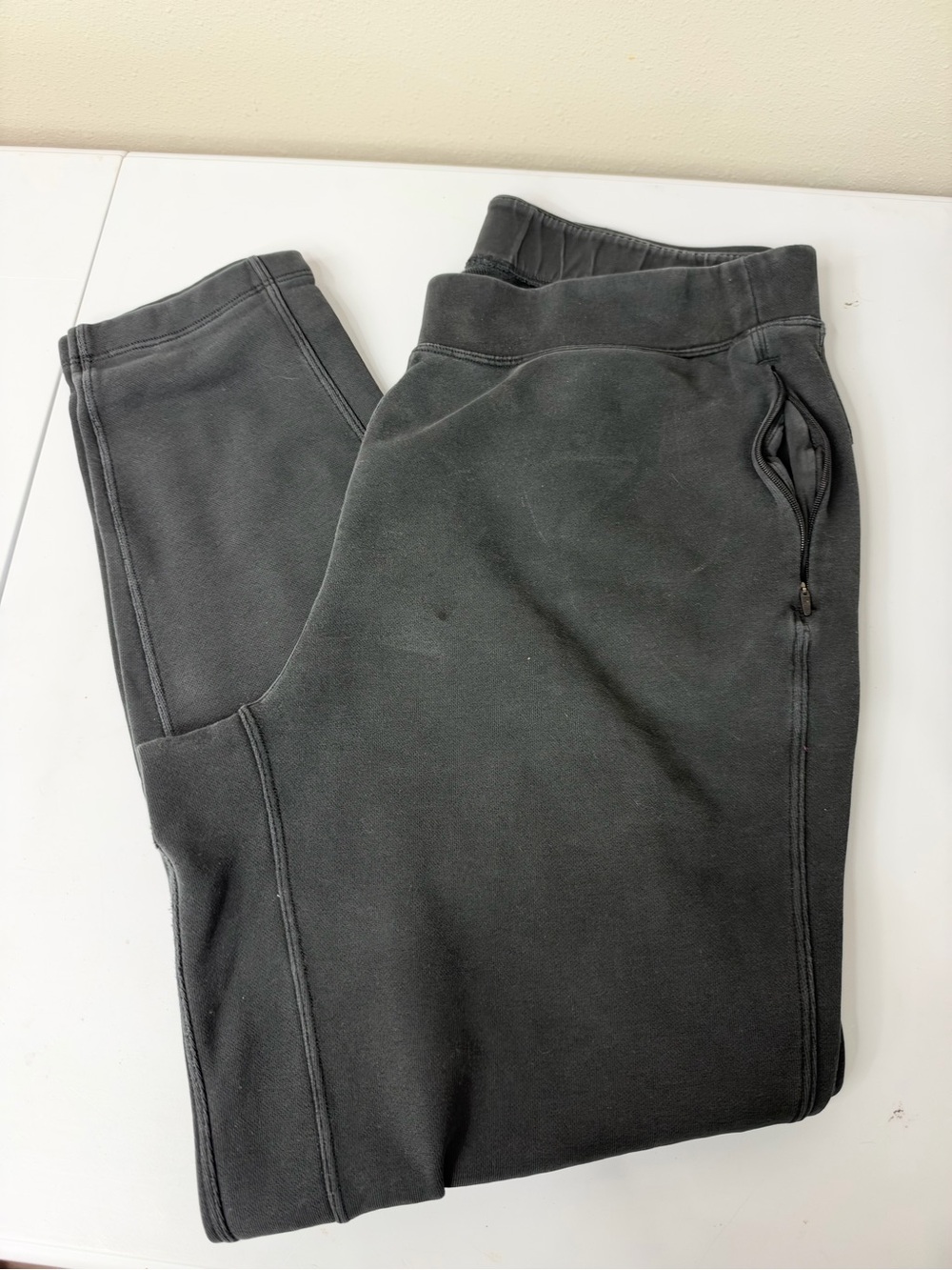Lululemon scuba sweat pants